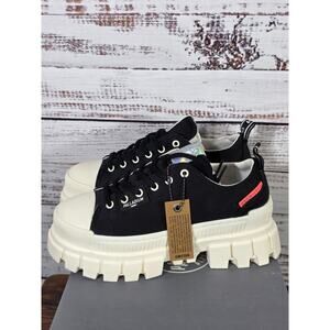 Palladium Revolt LO TX Black White Womens Platform Shoes womens size 6.5 NIB